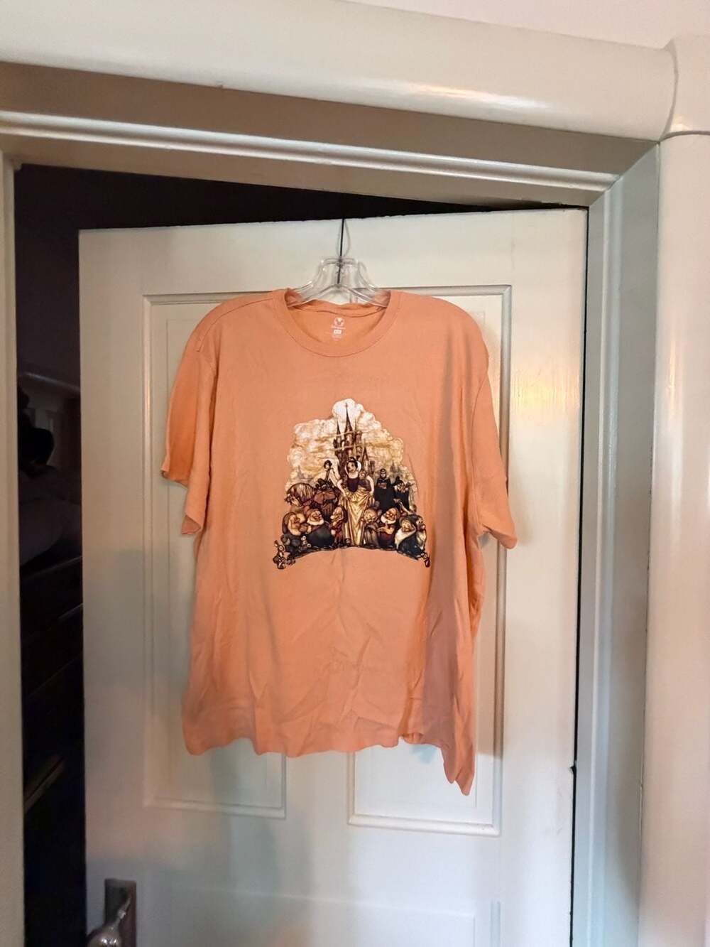 Disney Store Snow White and the Seven Dwarfs Castle Orange T-Shirt XXL